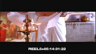 மருத்துவர் நோயாளியை  ...