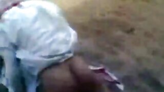 பொன்னிற வேசி