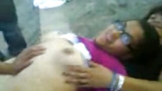 கண்ணாடி அணிந்த செயலா ...